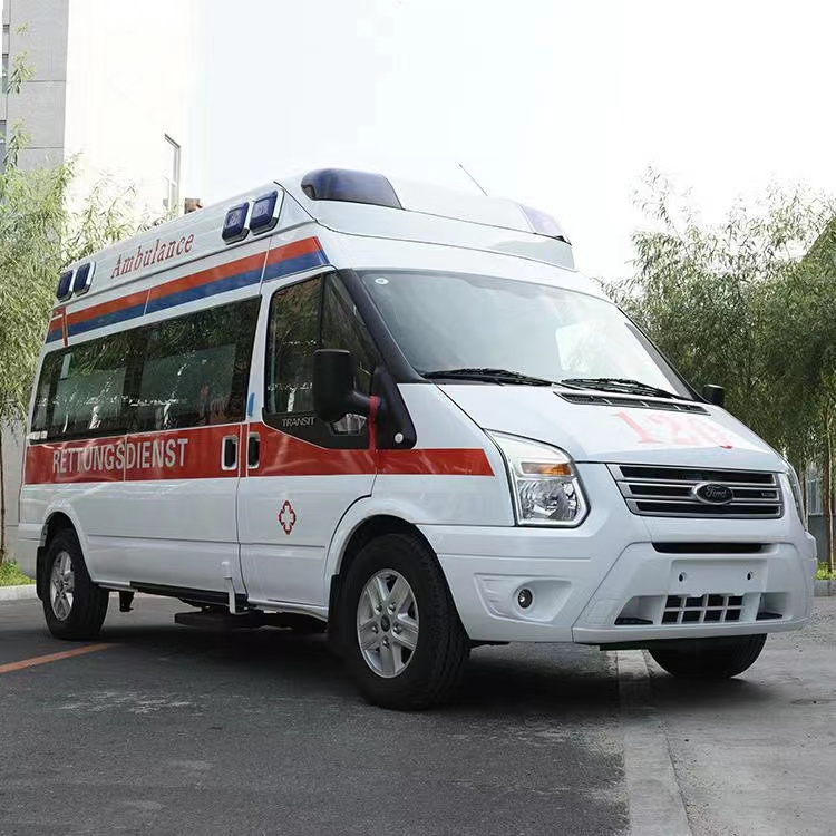 中方行动不便者长途救护车租赁：安全转运的核心注意事项​